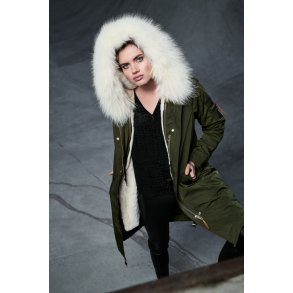 75.014 - Black - Raccoon Fur